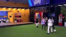 PONCHO DE NIGRIS SORPRENDE A LOS FAMOSOS CON SU REGRESO! LA CASA DE LOS FAMOSOS MEXICO EN VIVO