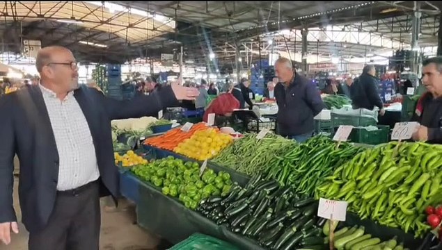 DEM Parti Turgutlu'da Seçim Çalışmalarını SürdürüyorHalkların Eşitlik ve Demokrasi Partisi (DEM), ....lri kapsamında DEM Parti Turgutlu Belediye Eş Başkanları Mahmut Pala ve Beritan Akdağ, esnaf ve ailelerle ziyaret