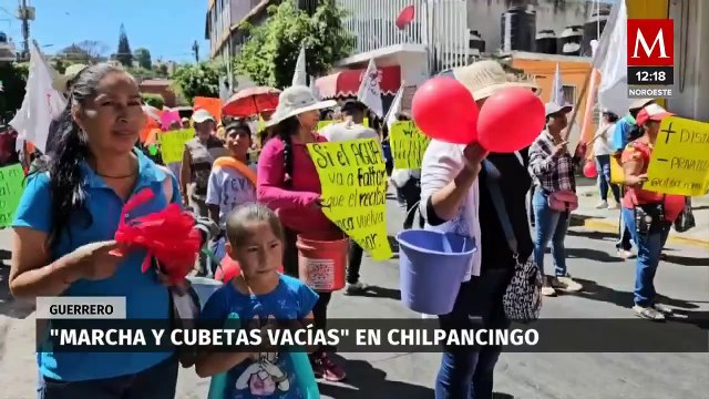 Con cubetas y tinacos vacíos, protestan por falta de agua potable en Chilpancingo