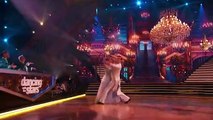 Dancing with the Stars 2023 - El vals de Mira Sorvino en Disney100 Night