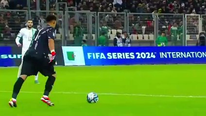 Algérie-Afrique du Sud : but de Brahimi