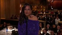 Oprah Winfrey Presenta Mejor Película - Drama I 2024 Globos de Oro Anual