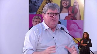 Governador João Azevêdo anuncia pagamento dos servidores referente ao mês de março na Paraíba