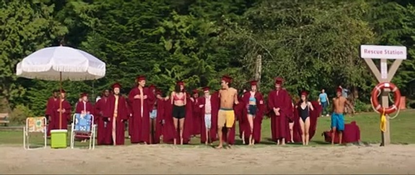Hello, adieu, et nous au milieu Bande-annonce (UK)