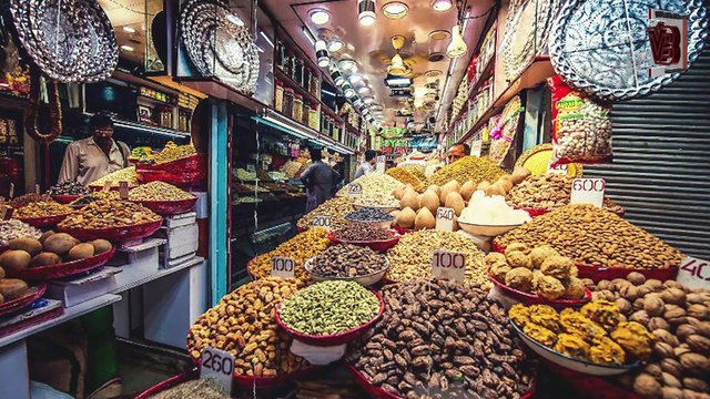 ಕಾಂಗ್ರೆಸ್ ವಕ್ತಾರೆ ಬಿಜೆಪಿ ಅಭ್ಯರ್ಥಿ ವಿರುದ್ಧ ಅವಹೇಳನ ಮಾಡಿದರೇ ? | Supriya Shrinate | Kangana Ranaut