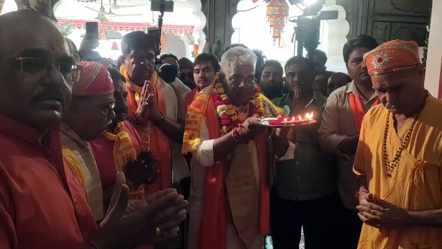 लोकसभा चुनाव के नामांकन से पहले भाजपा प्रत्याशी भूपेंद्र यादव पहुंचे मंदिर