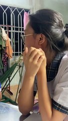 Cùng nữ sinh Bảo Ngọc cảm nhận độ chua của kẹo siêu chua Nhật Bản