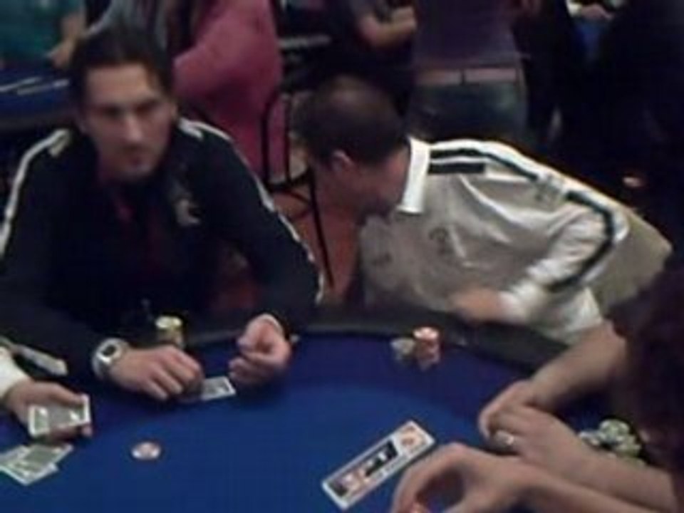 Table de Maxime Masqulier