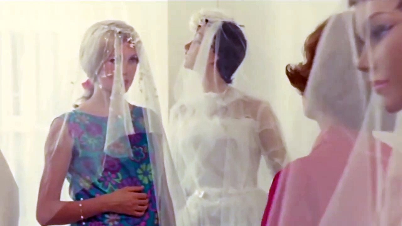 Les Parapluies de Cherbourg Bandeannonce (UK) Vidéo Dailymotion