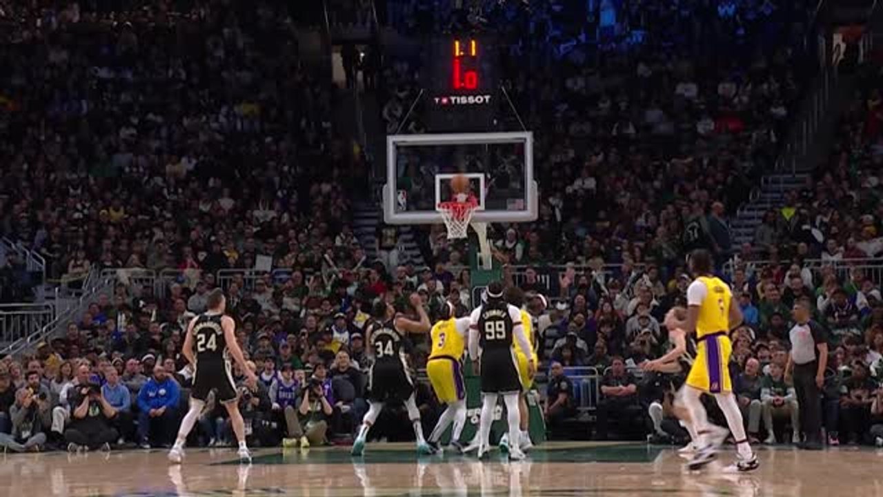 AD with the putback slam