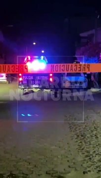 #Preliminar Padre e hijo fueron agredidos a disparos por sujetos que intentaron despojarlos de sus pertenencias en calles del fraccionamiento Los Tulipanes de Tlajomulco #GuardiaNocturna