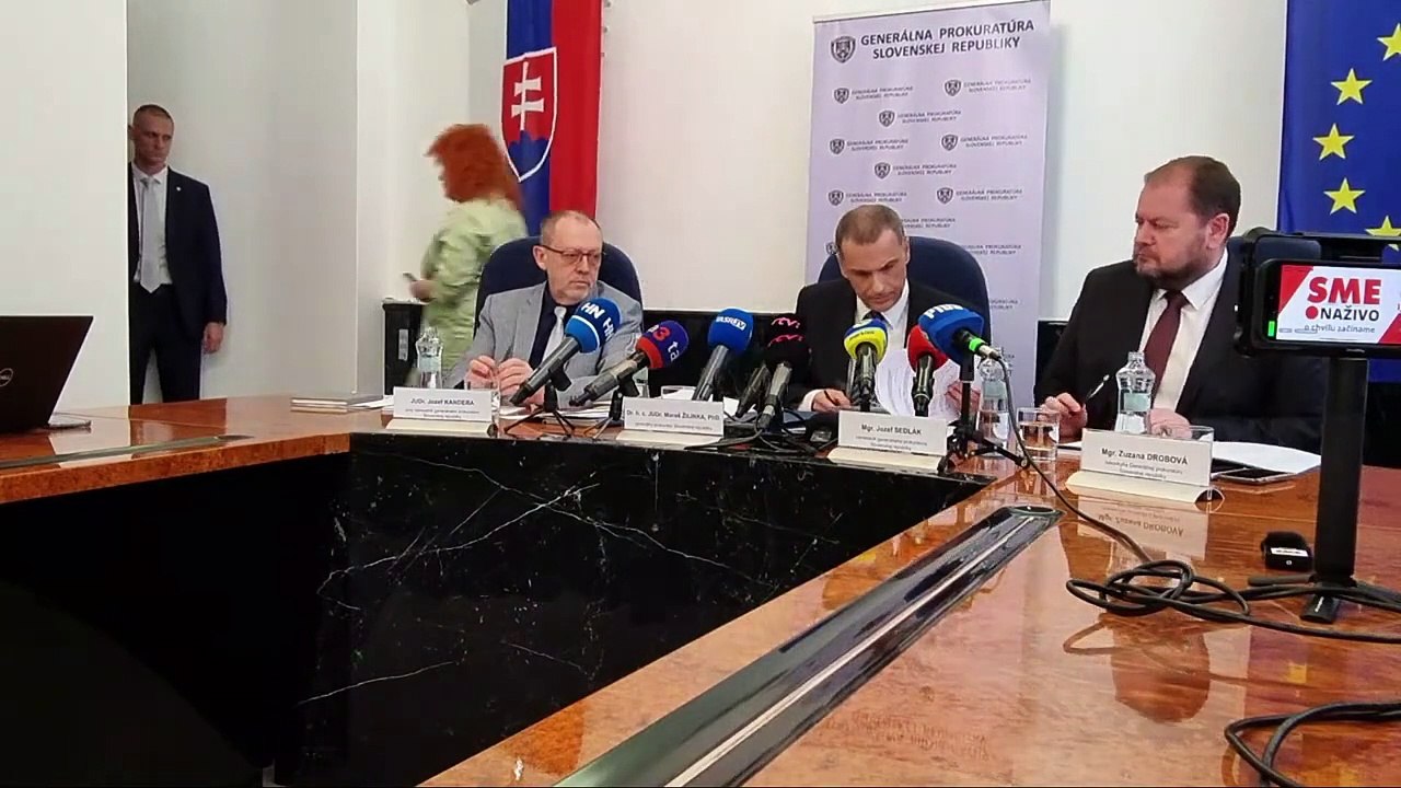 ZÁZNAM: Žilinka: Pri zaradení prokurátorov ÚŠP na útvary GP som splnil zákonnú povinnosť