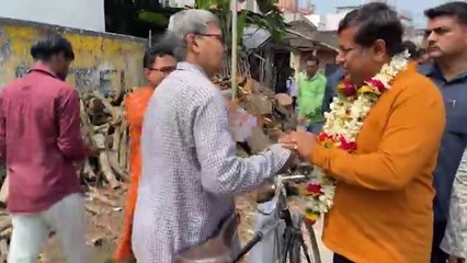 জোরদার প্রচারে Sukanta, নিজের পাড়ায় ঢুকেই কী করলেন BJP প্রার্থী?