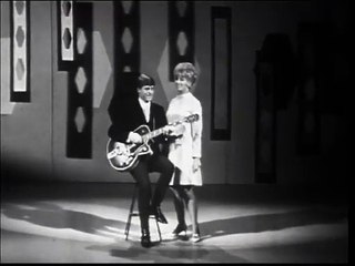 ANNE & JIMMY MURPHY - Elusive Butterfly (Bandstand 1966)