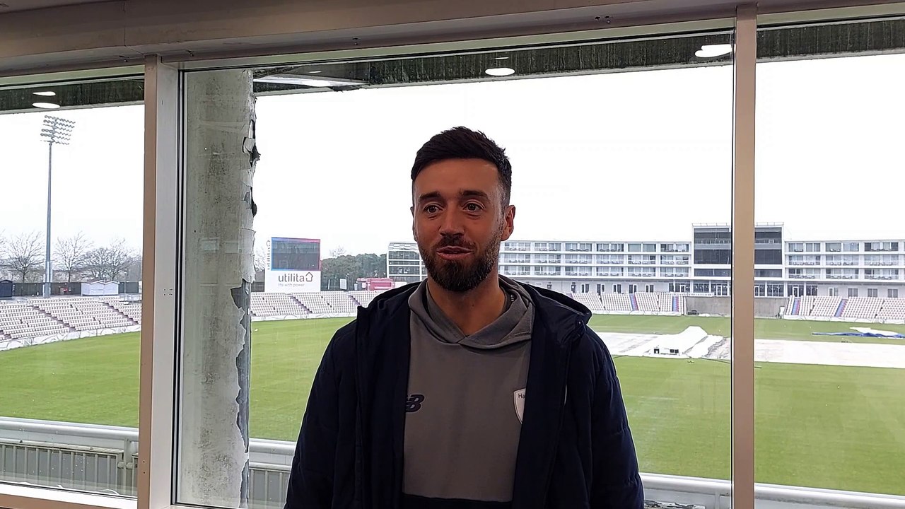 Hampshire cricket: James Vince "desperate" to end Hampshire's 51 year County Championship wait