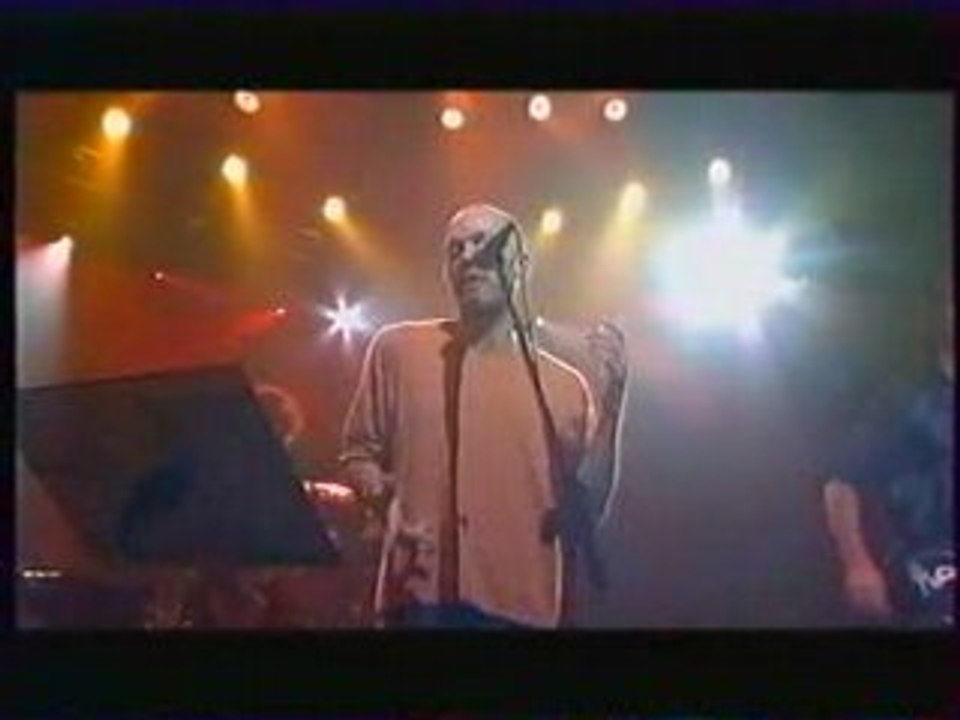 Rem - 05 - West Was Won(Live Npa FR - 9.03.1999 )
