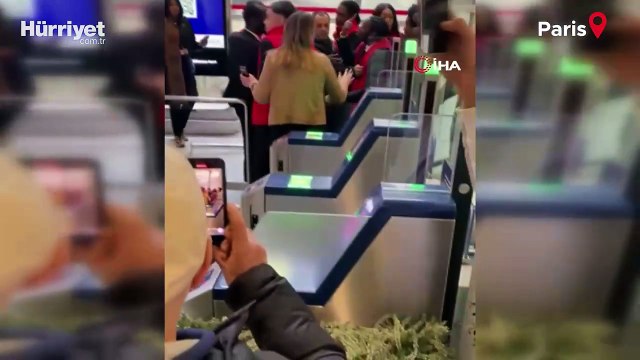 Fransa’da PKK yandaşları havalimanını birbirine kattı: 3 yaralı