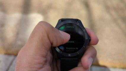 Toobur Smartwatch: Stay Connected & Active ⌚
