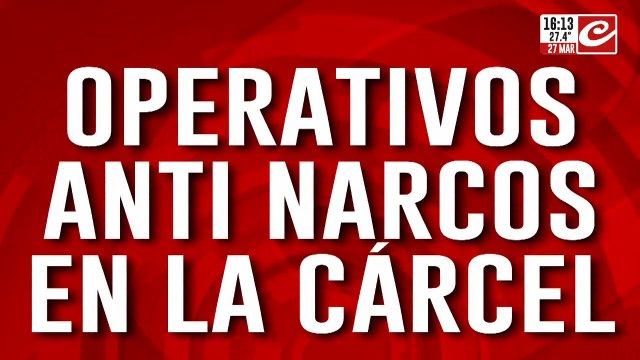 Pullaro recibe los celulares incautados a los narcos