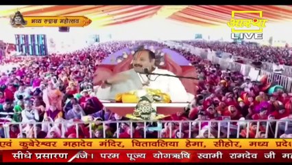 देश विदेश में भी एक लोटा जल और सारी समस्या का हल का नारा गूंज रहा है - Pandit Pradeep Ji Mishra