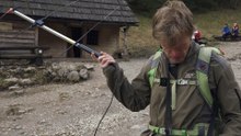 Michał Pietrzak - Niedźwiedź włamał się po garnek smalcu w Dolinie Strążyskiej