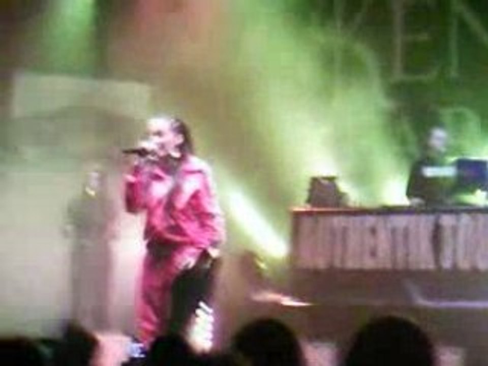 kenza farah mon nom c kenza