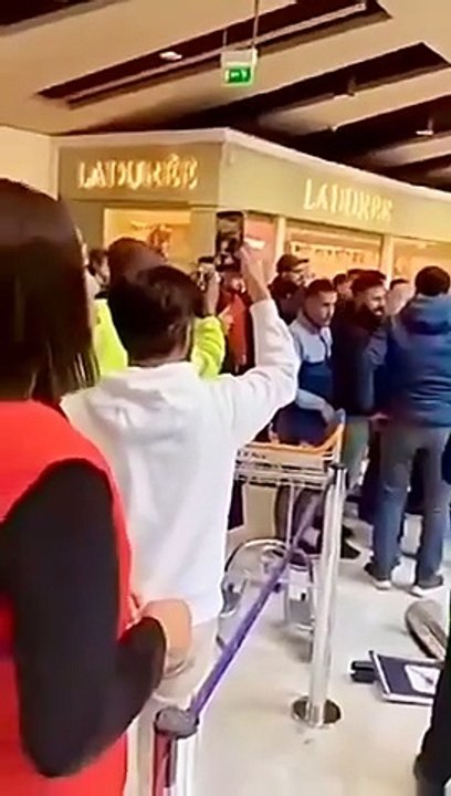 Un #convoi d’un #militant #kurde, faisant l’objet d’une procédure d’expulsion de France, a été pris à partie par une vingtaine de personnes ce mercredi 27 mars dans l’aéroport #Paris-Charles-de-Gaulle.