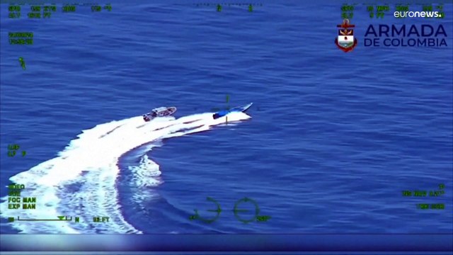 فيديو:البحرية الكولومبية تصادر 3 أطنان من الكوكايين في البحر الكاريبي