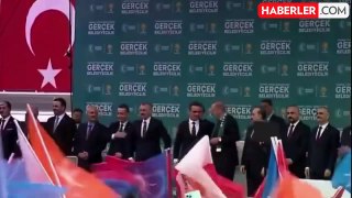 Cumhurbaşkanı Erdoğan, Kocaeli'deki mitinginde boyuyla şaşkına döndü