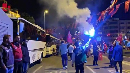 Saraçhane’de davullu zurnalı kutlama | Haber: Müzeyyen Yüce