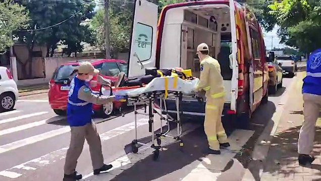 Jovem de 24 anos fica ferida em colisão entre Honda POP e HRv no Bairro Coqueiral