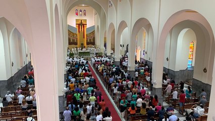 Download Video: Bispo emérito retorna a Cajazeiras, preside Missa dos Santos Olhos e convida para o Tríduo Pascal