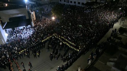 下载视频: آلاف الأردنيين يتظاهرون بمحيط السفارة الإسرائيلية تنديدا بالحرب على غزة