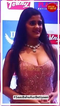 Ayesha Singh Arrived At Red Carpet Of Bollywood Journalists Award | SBB #ayeshasingh #saasbahuaurbetiyaan #sbb #atsbb