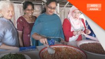 Bubur Lambuk Ayam Belanda hidangan istimewa di Kampung Parit Sikom