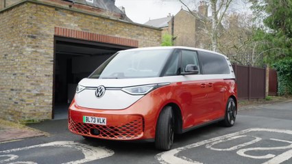 Volkswagen ID. Buzz - Park like a Pro