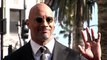 LE RÉSUMÉ PAS SURPRENANT DE THE ROCK !! (Vidéo Exclusive Dailymotion)