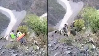 जम्मू-श्रीनगर हाईवे पर भीषण सड़क हादसा, खाई में पलटी सवारियों से भरी कैब, 10 की मौत