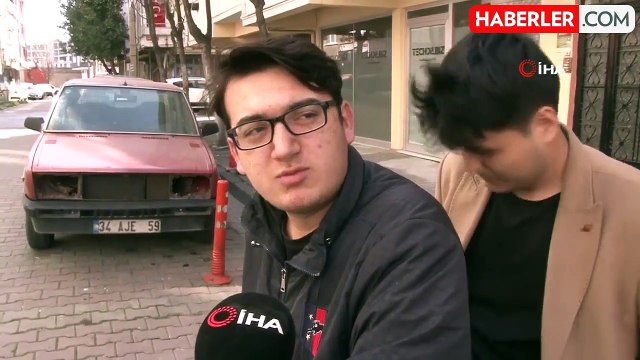 Küçükçekmece'de uzun namlulu silahla havaya ateş açan şüpheli kamerada