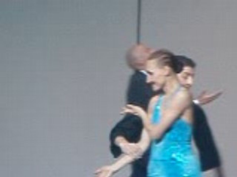 John, La légende de Broadway