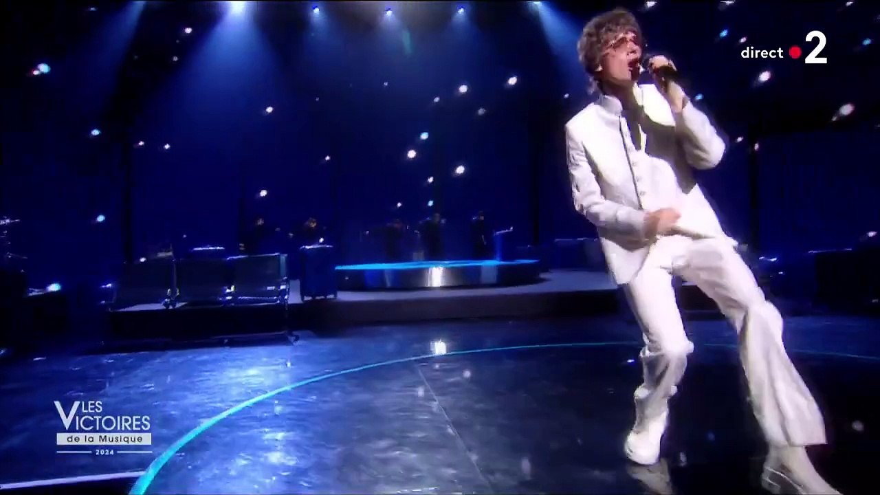 Pierre de Maere chante "Enfant de" aux Victoires de la Musique