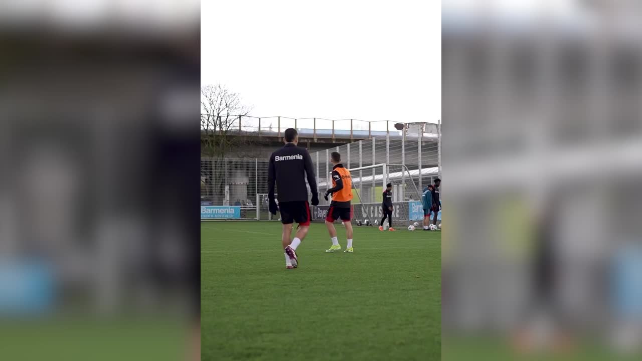 El consejo de Xabi Alonso a Grimaldo más viral: deben verlo