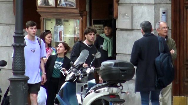 Nuevo lanzamiento de indirectas entre Laura Escanes y Álvaro de Luna