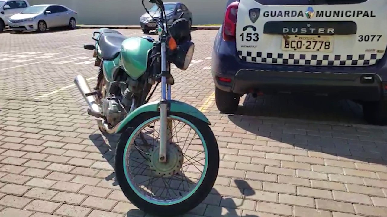 Indivíduo com moto furtada é preso pela Guarda Municipal após tentativa de fuga frustrada