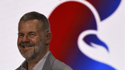 GALA VIDEO - Eric Naulleau papa entouré : ses (grands) fils Tristan et Brian posent fièrement avec lui