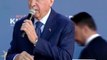 Erdoğan, Murat Kurum'u sahneye çağırdı, görevli uyardı