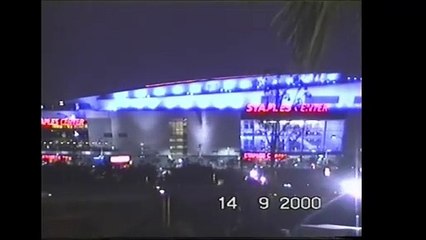 Los Angeles vista su Downtown dalla finestra dell 'hotel [14 Settembre 2000]