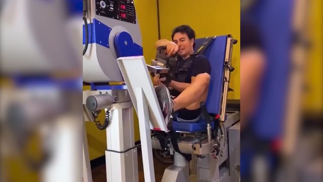 Checo Pérez muestra la dureza de los entrenamientos de la F1