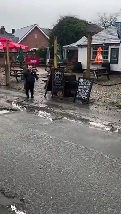 Pot Hole Funny