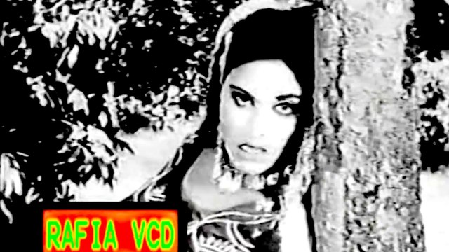 maa kamli meri challi maa madam noor jahan maa puttar